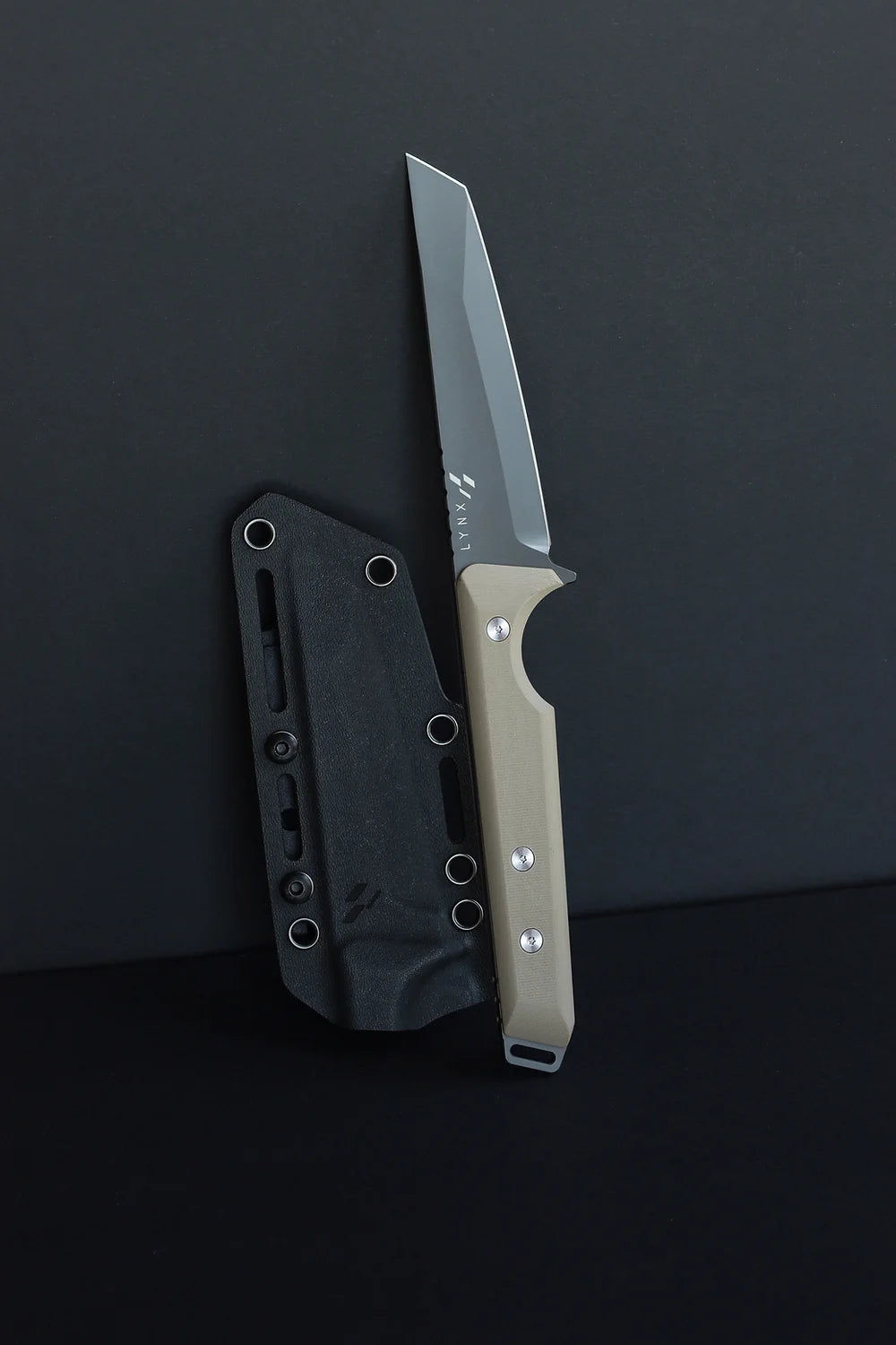 Delta 7 LYNX Knives